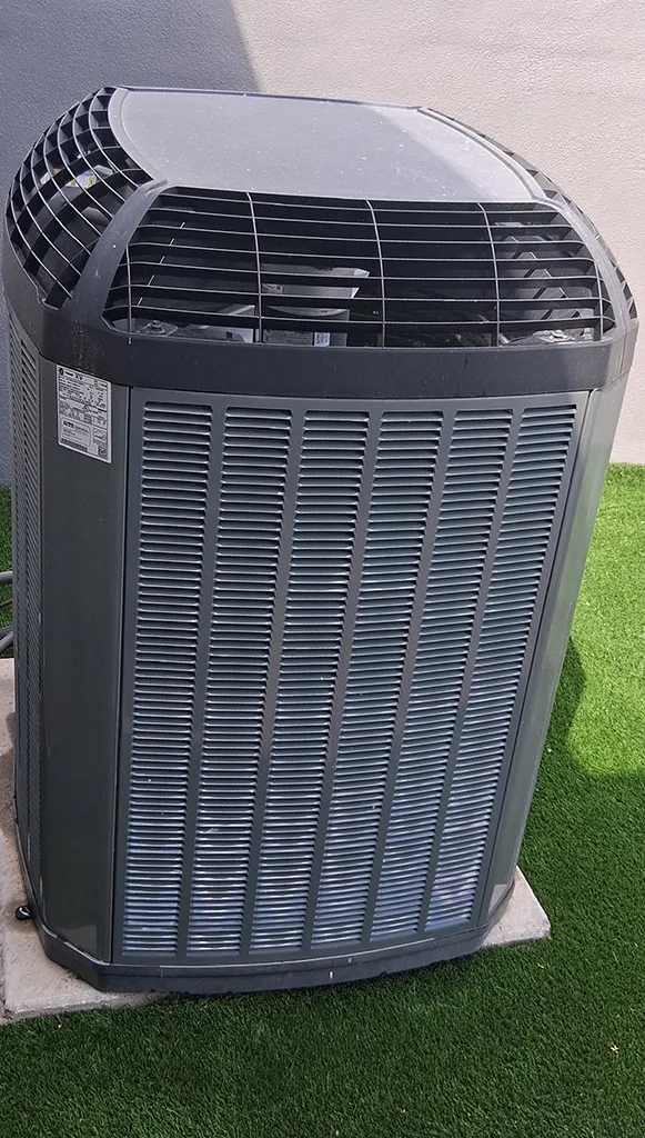 Nice grass condenser resi
